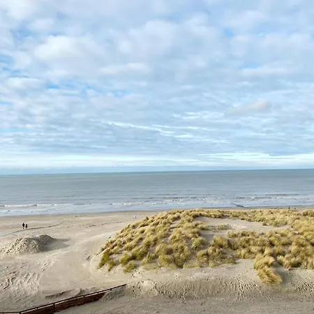 Apartment Sunflower 404 With Beautiful Sea Views *