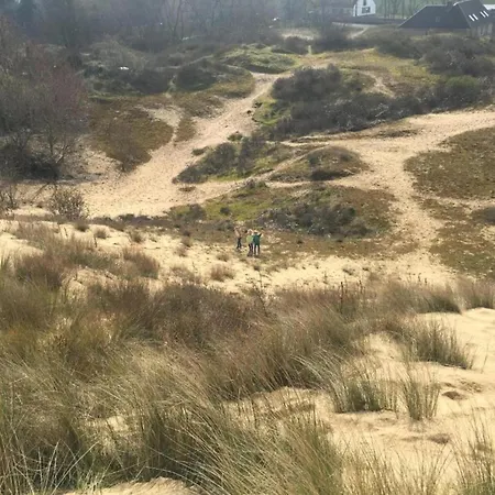 דירה In Near The *